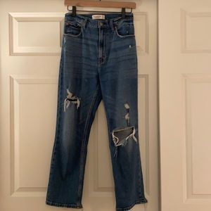 Abercrombie and Fitch|Ultra High Rise Ankle Straight Jean